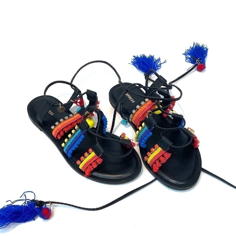 Pom pom bright gladiator sandals